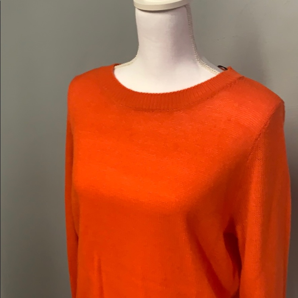 Sweater - Picture 2 of 5